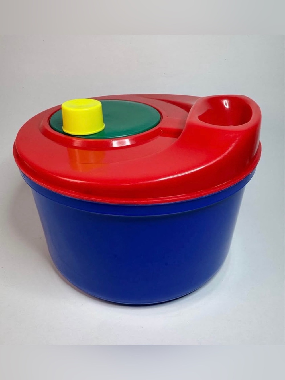 1990s Colour Block Salad Spinner – Crank Style - Memphis Dopamine decor